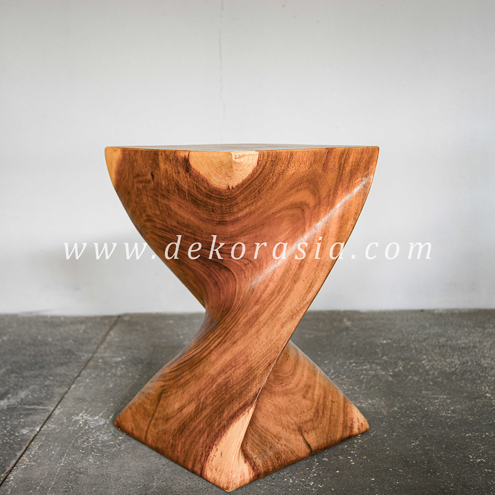 Single Twist Stool